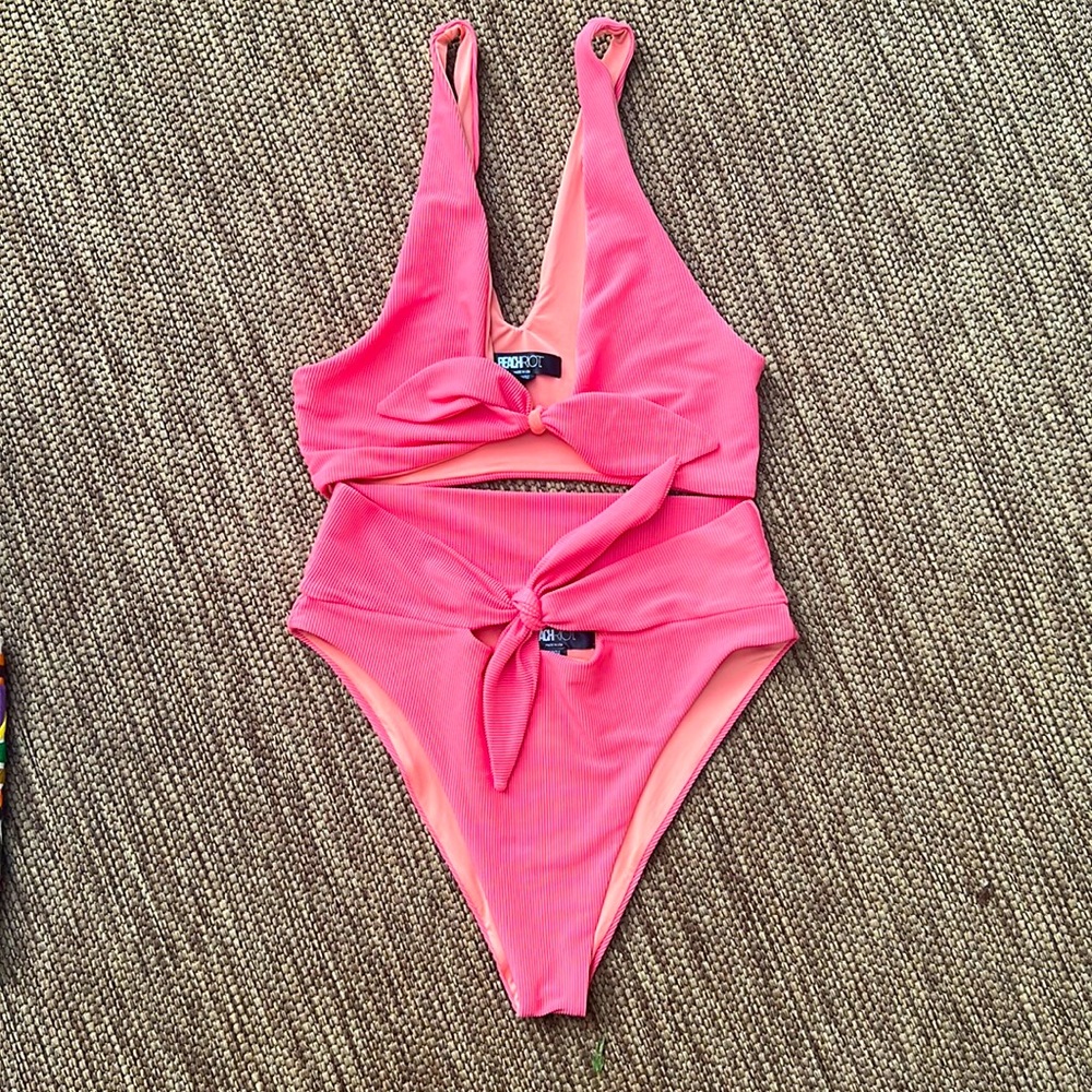 Beach Riot 2 Piece Swimsuit